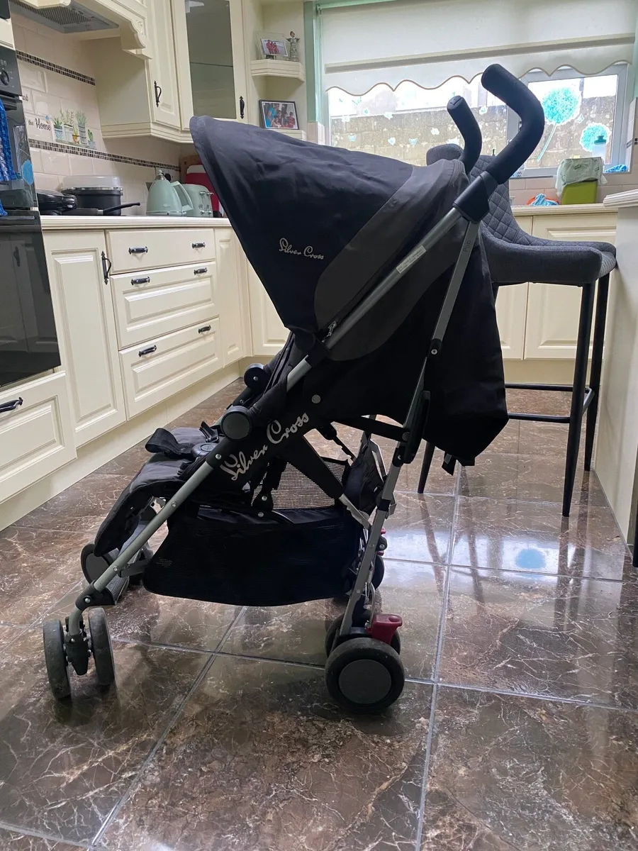 Stroller  with raincover - Image 2