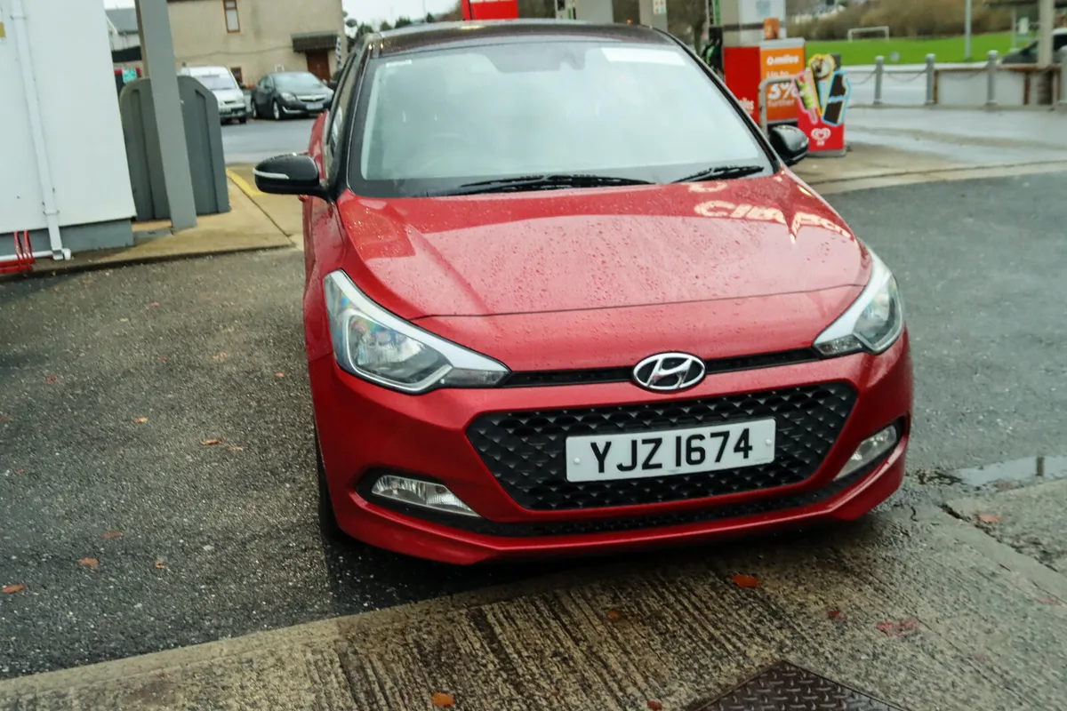 2016 Hyundai i20  1.2 Petrol SE - Image 1