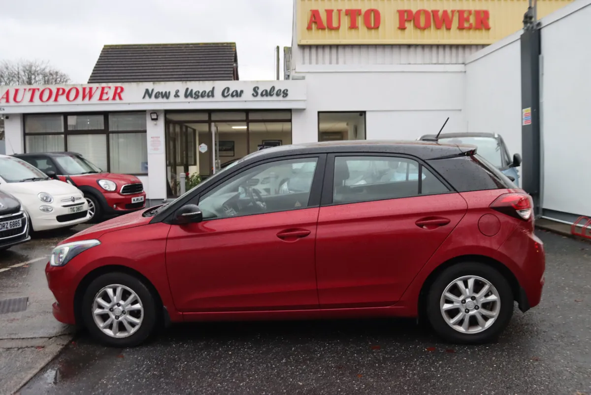 2016 Hyundai i20  1.2 Petrol SE - Image 2