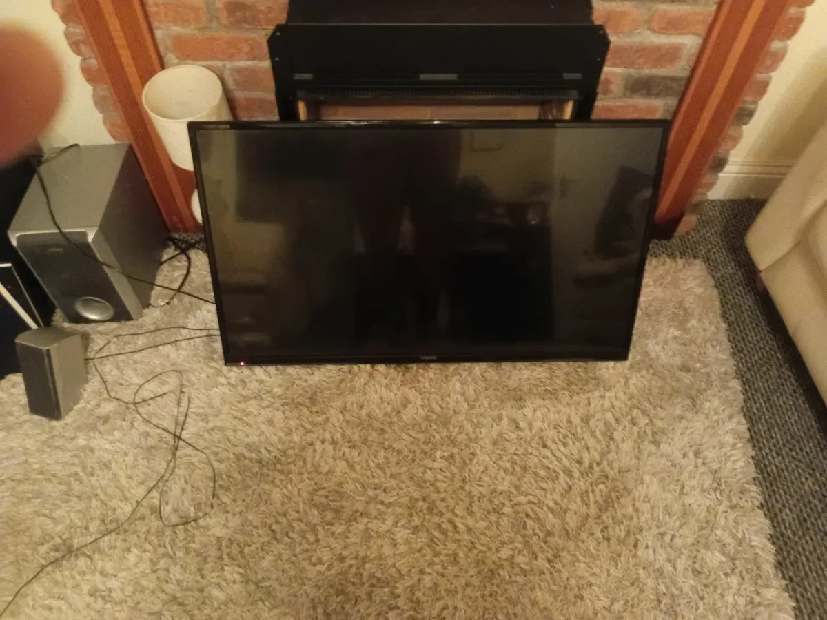 Smart TV  NO OFFERS - Image 1