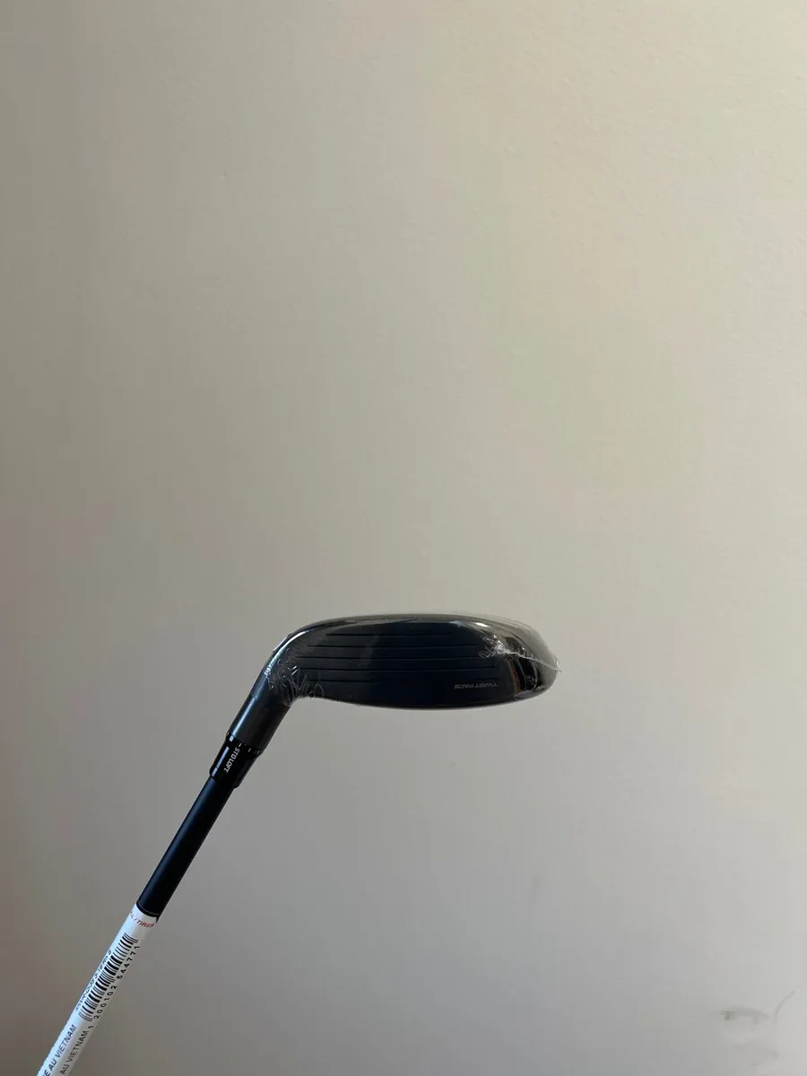 Taylormade QI35 4 hybrid 220 - Image 2