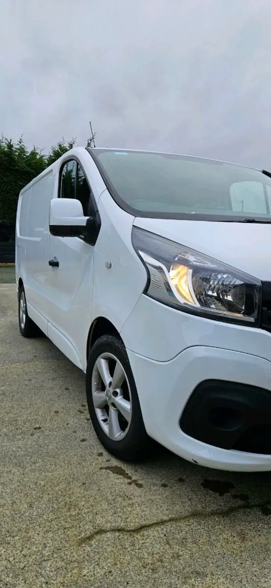 Renault trafic - Image 2