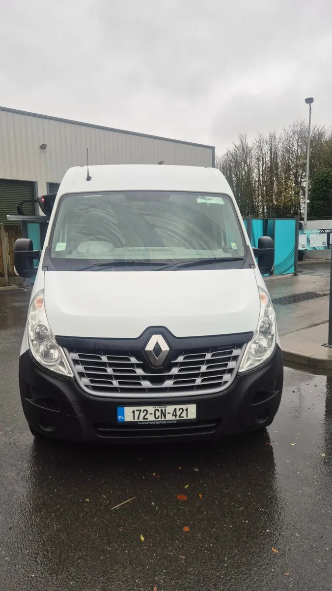 Renault Master 2017 - Image 1