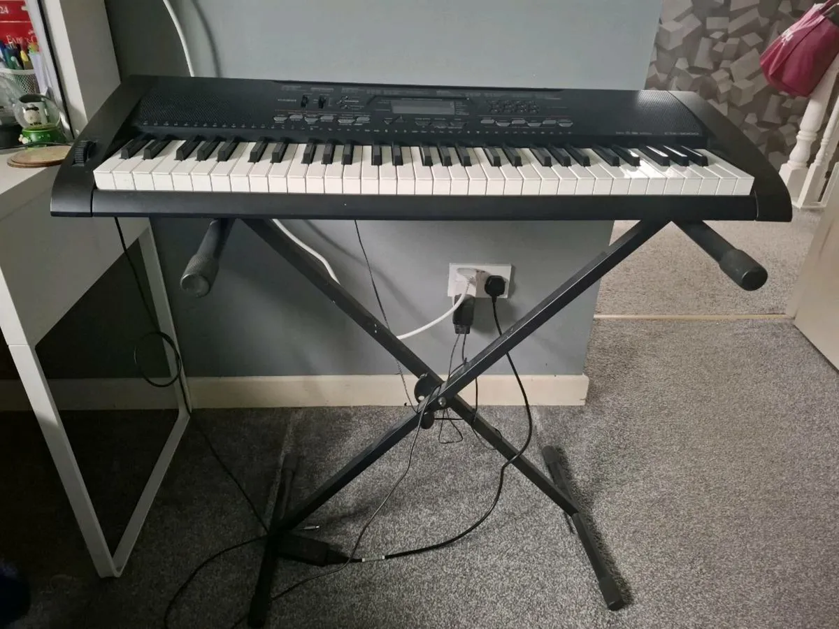 Casio piano with stand included - Image 3