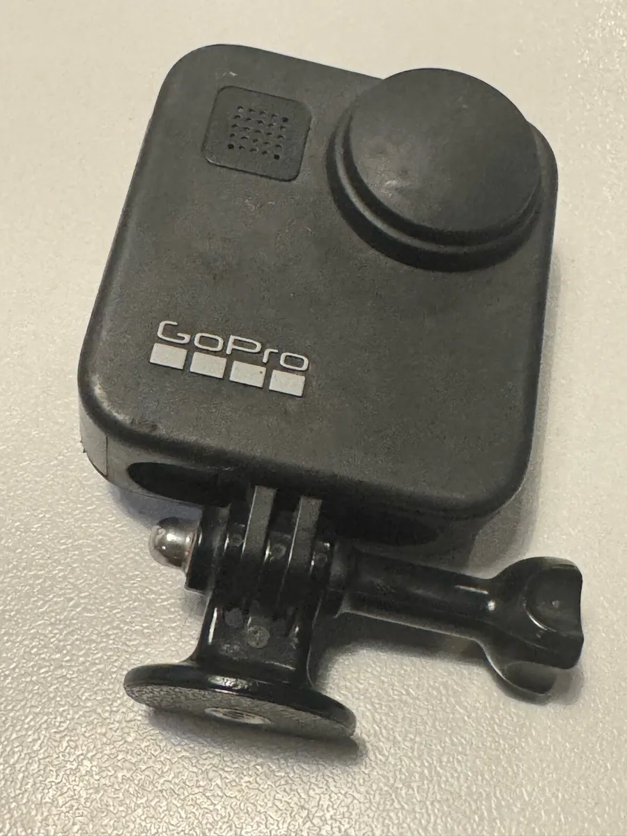 GoPro MAX plus extras - Image 1