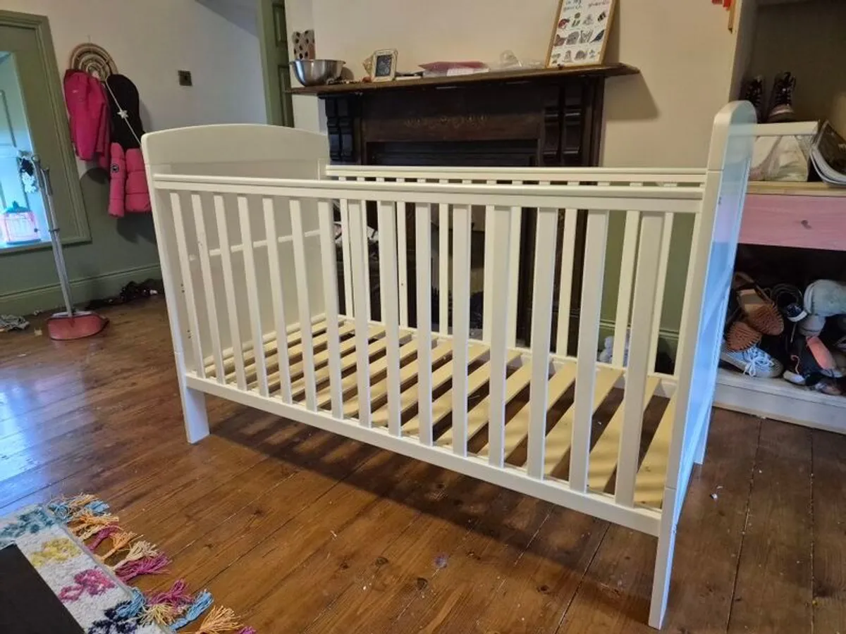 Obaby Grace Cot - Image 1