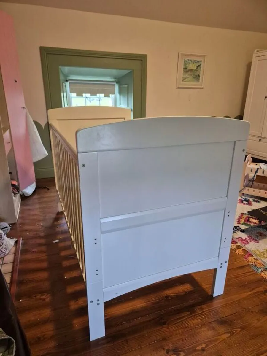 Obaby Grace Cot - Image 2