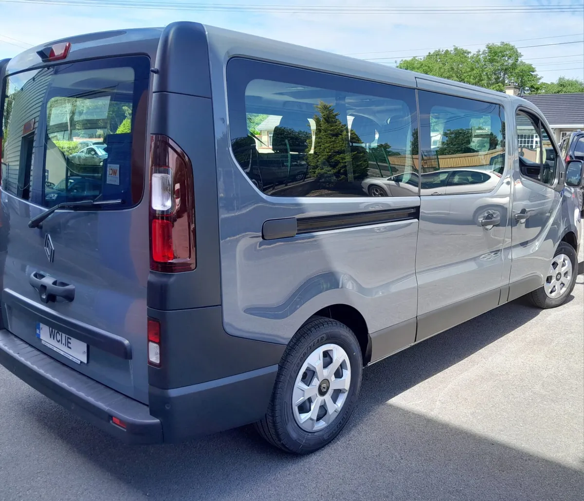 Wheelchair Taxi 2026 Renault Trafic - Image 3