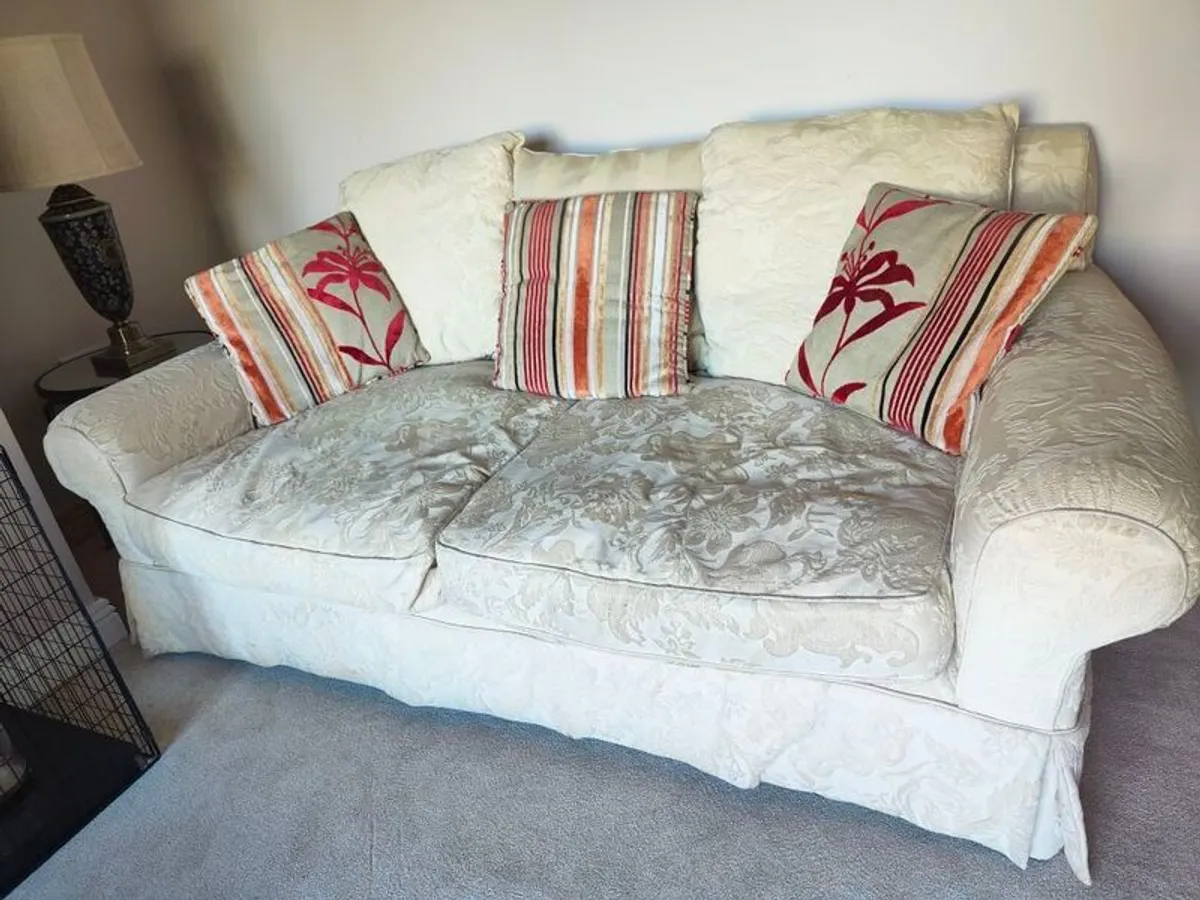 Cream sofas for sale - Image 4