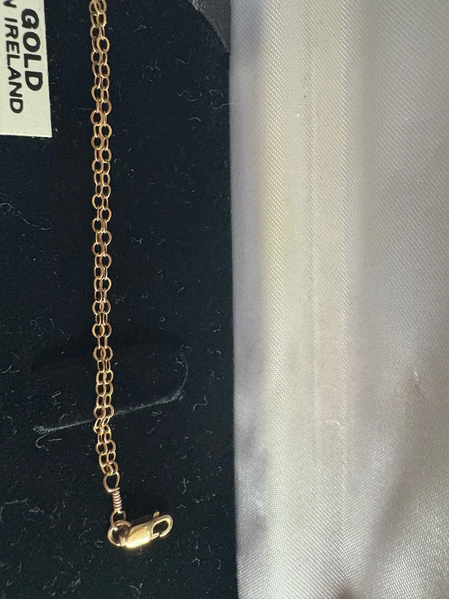 9ct gold bracelet - Image 2