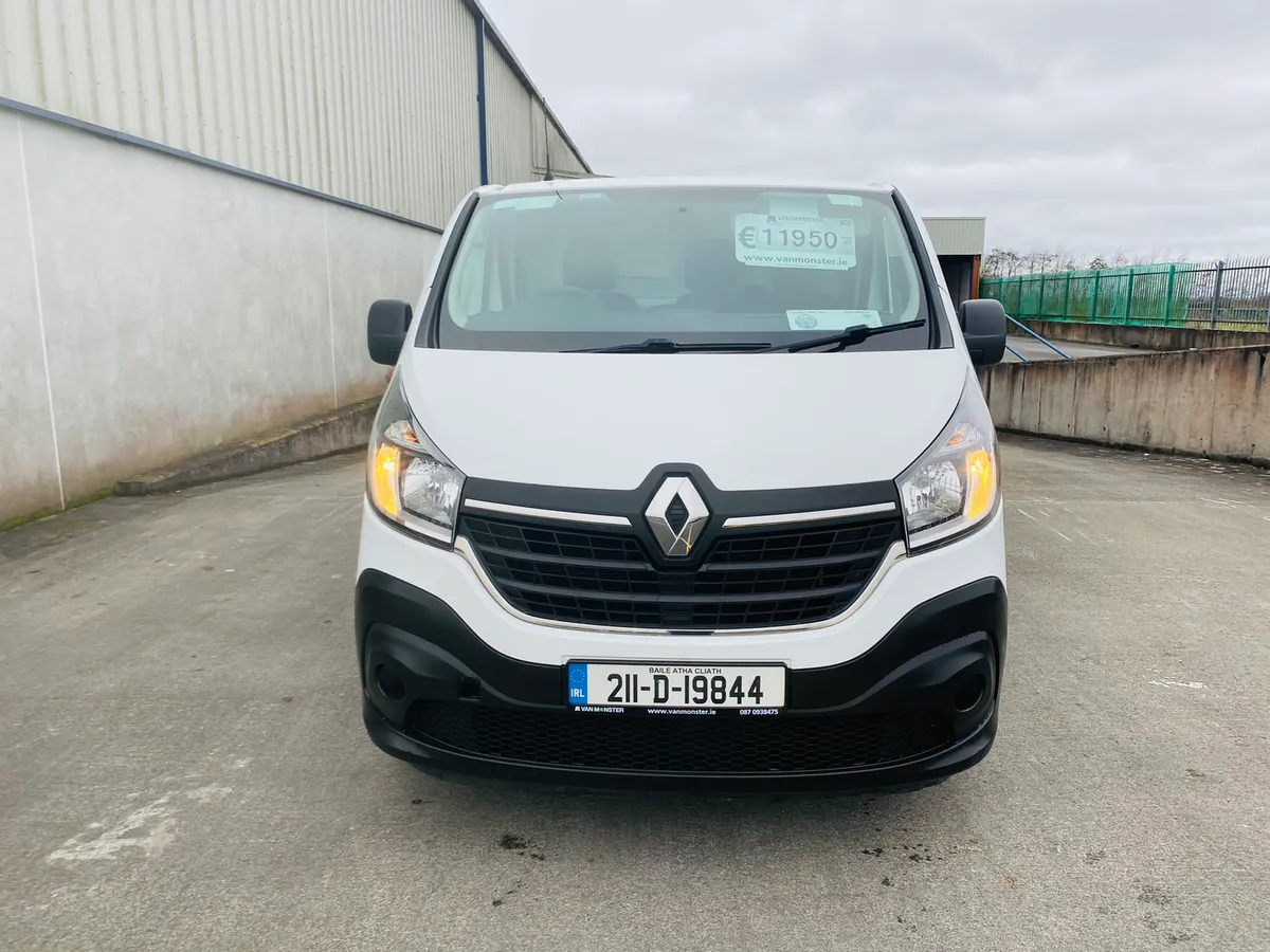 211 Renault Trafic 2.0 120bhp LWB €11,950 + VAT - Image 2