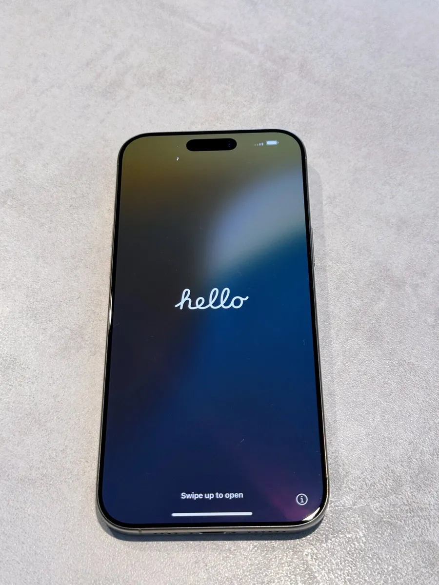 iPhone 16 Pro Max Titanium 256gb - Image 4