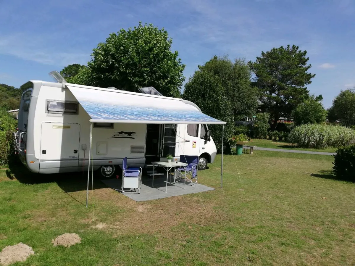 Motorhome - Image 1