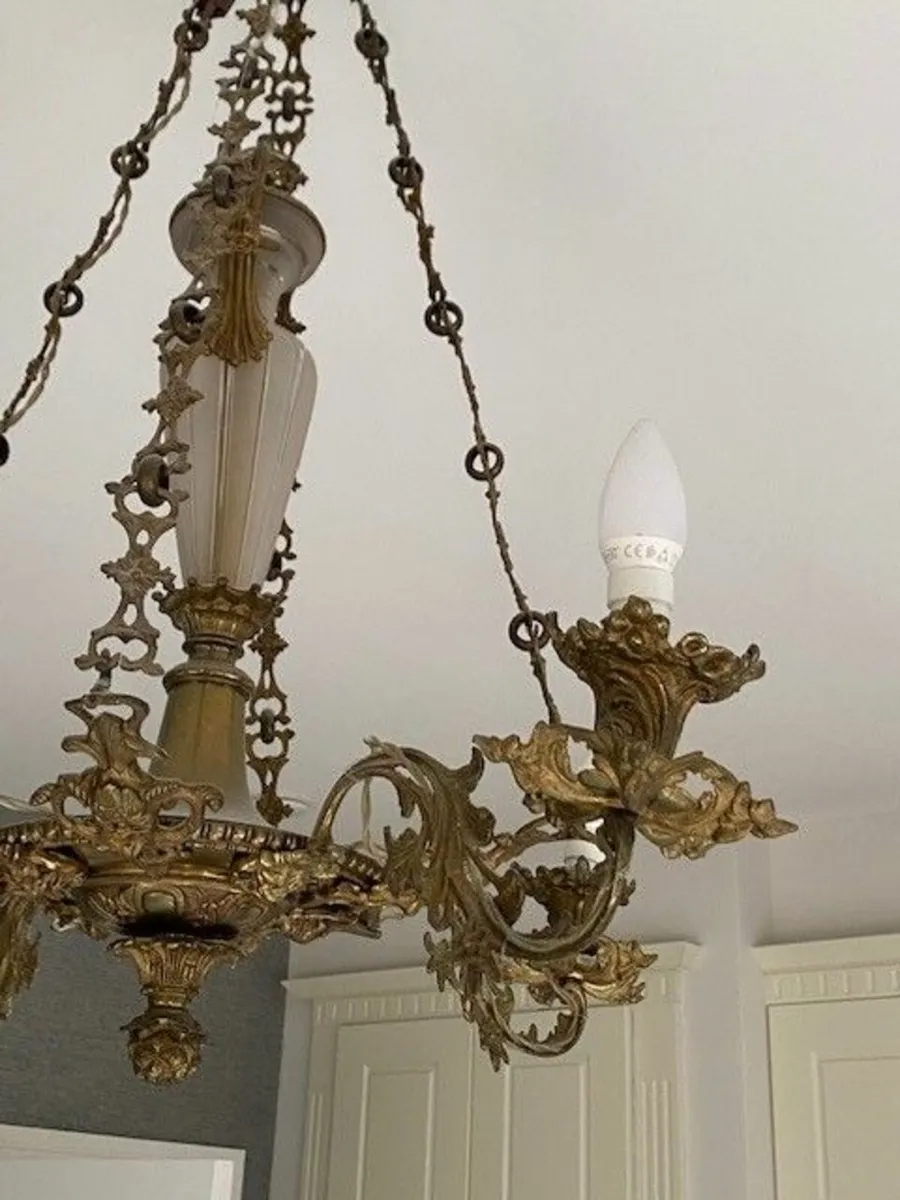 Chandalier - Image 3