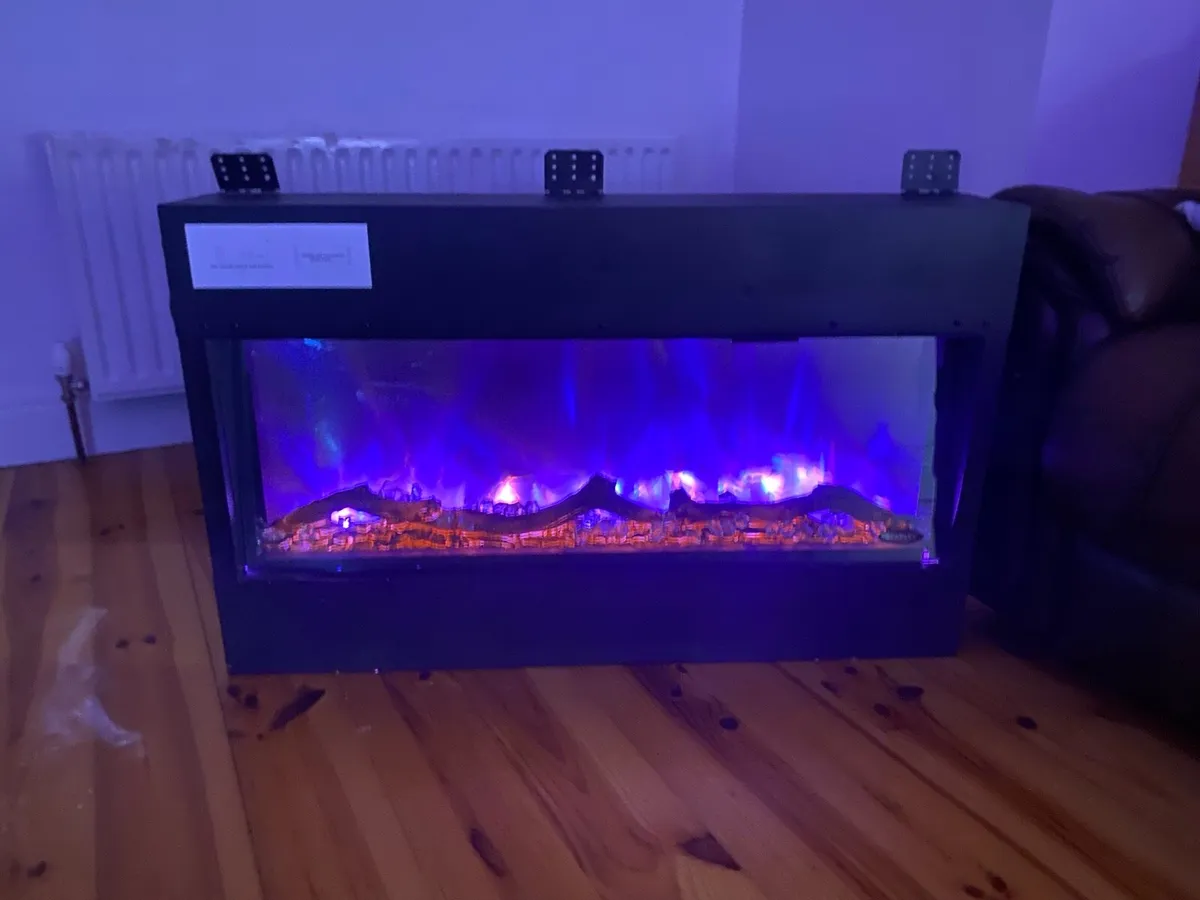 Electric fireplace - Image 2