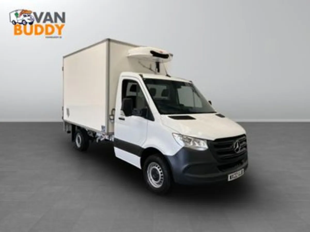 2022Mercedes-Benz Sprinter 2.0 315 CDIProgressive - Image 3