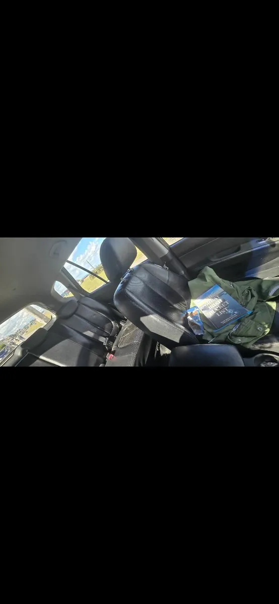 Kia Carens 2009 - Image 4