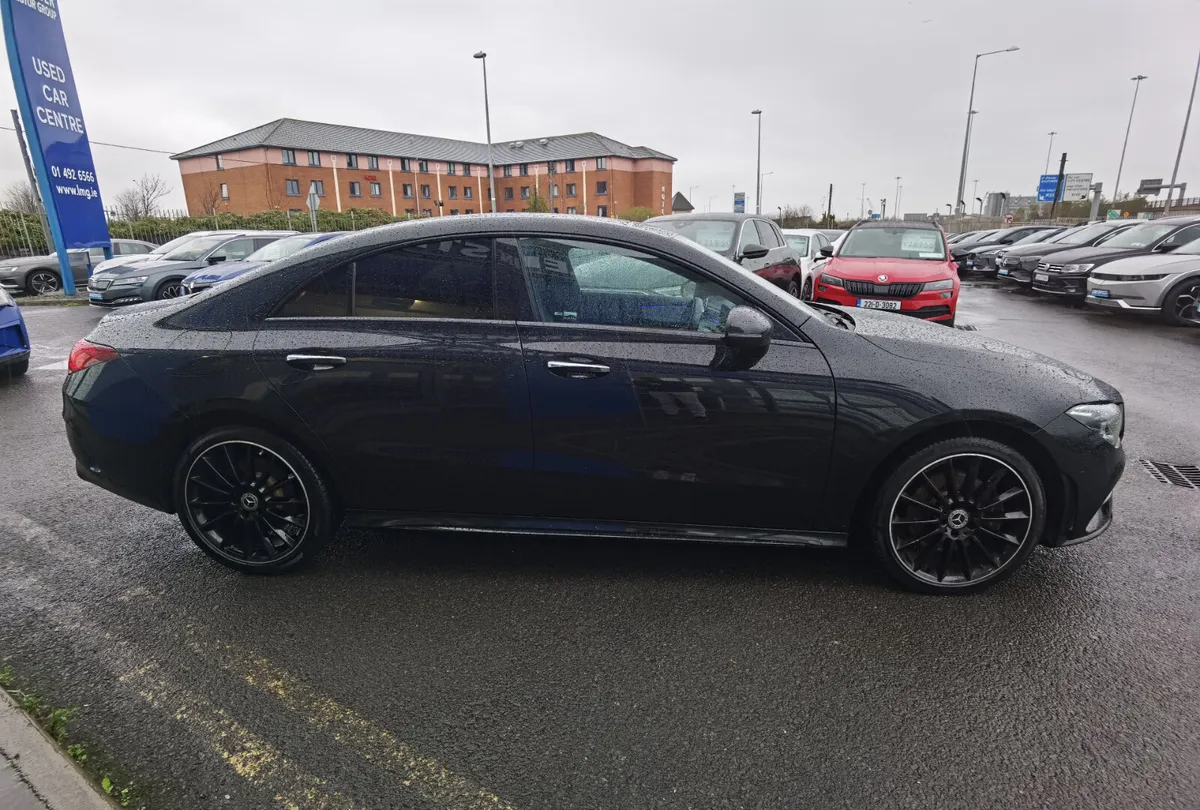 MERCEDES-BENZ CLA250 E AMG LINE PREMIUM+ NIGHT EDT - Image 4