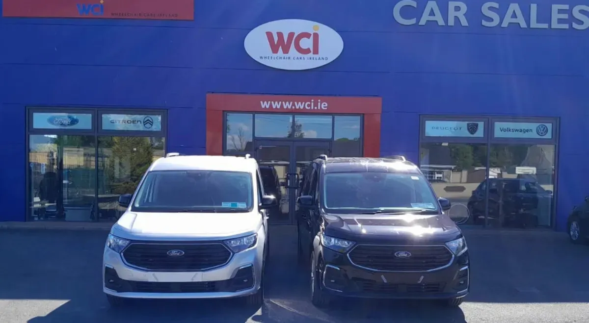 Wheelchair Taxi Spec Ford Tourneo 5 Seat - Image 3