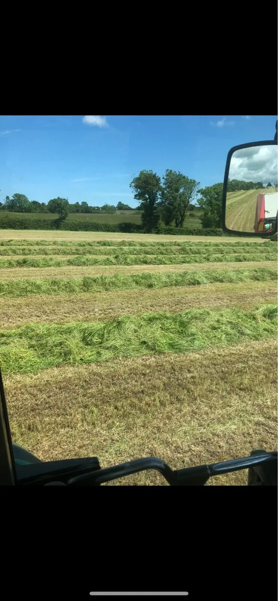 Silage Bales 4x4 - Image 3