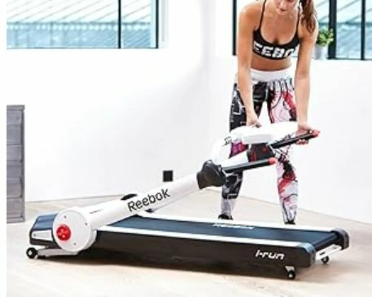 Reebok i-Run 3 Treadmill - Image 1