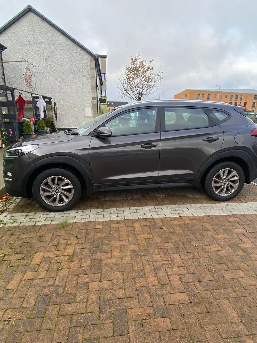 Hyundai Tucson 2016 - Image 2