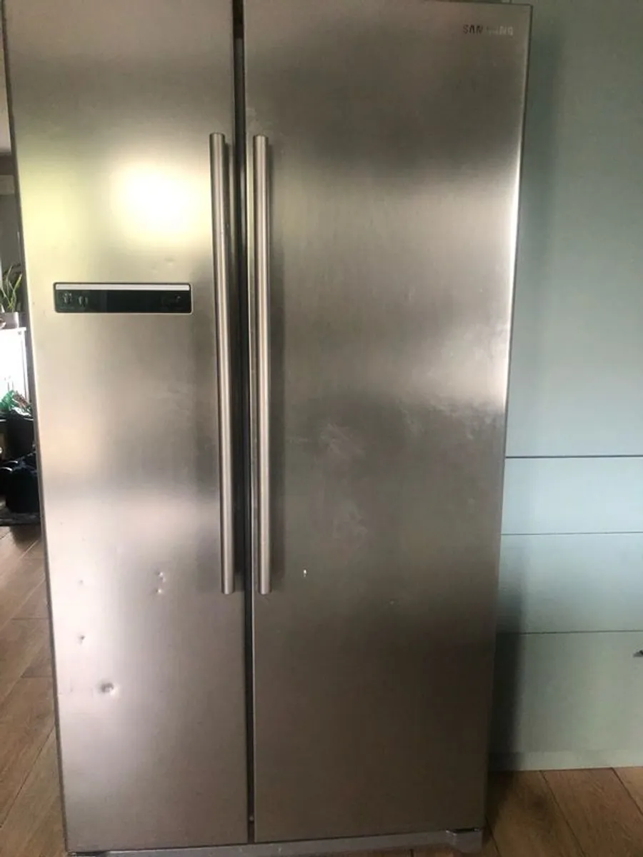 samsung American style fridge freezer - Image 3