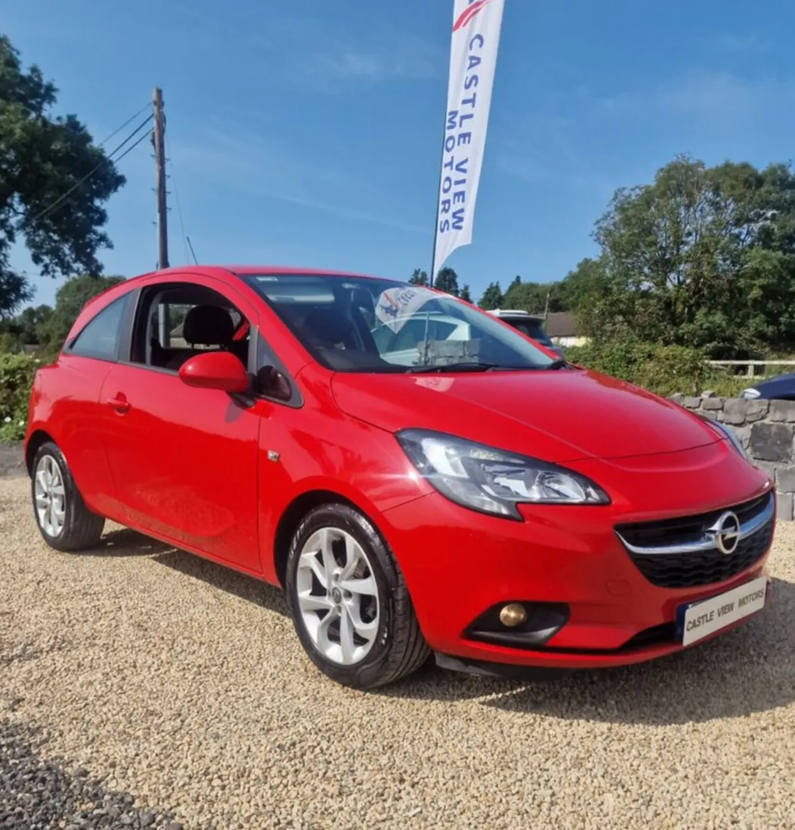 16 Opel Corsa 1.4 Petrol Mint - Image 1