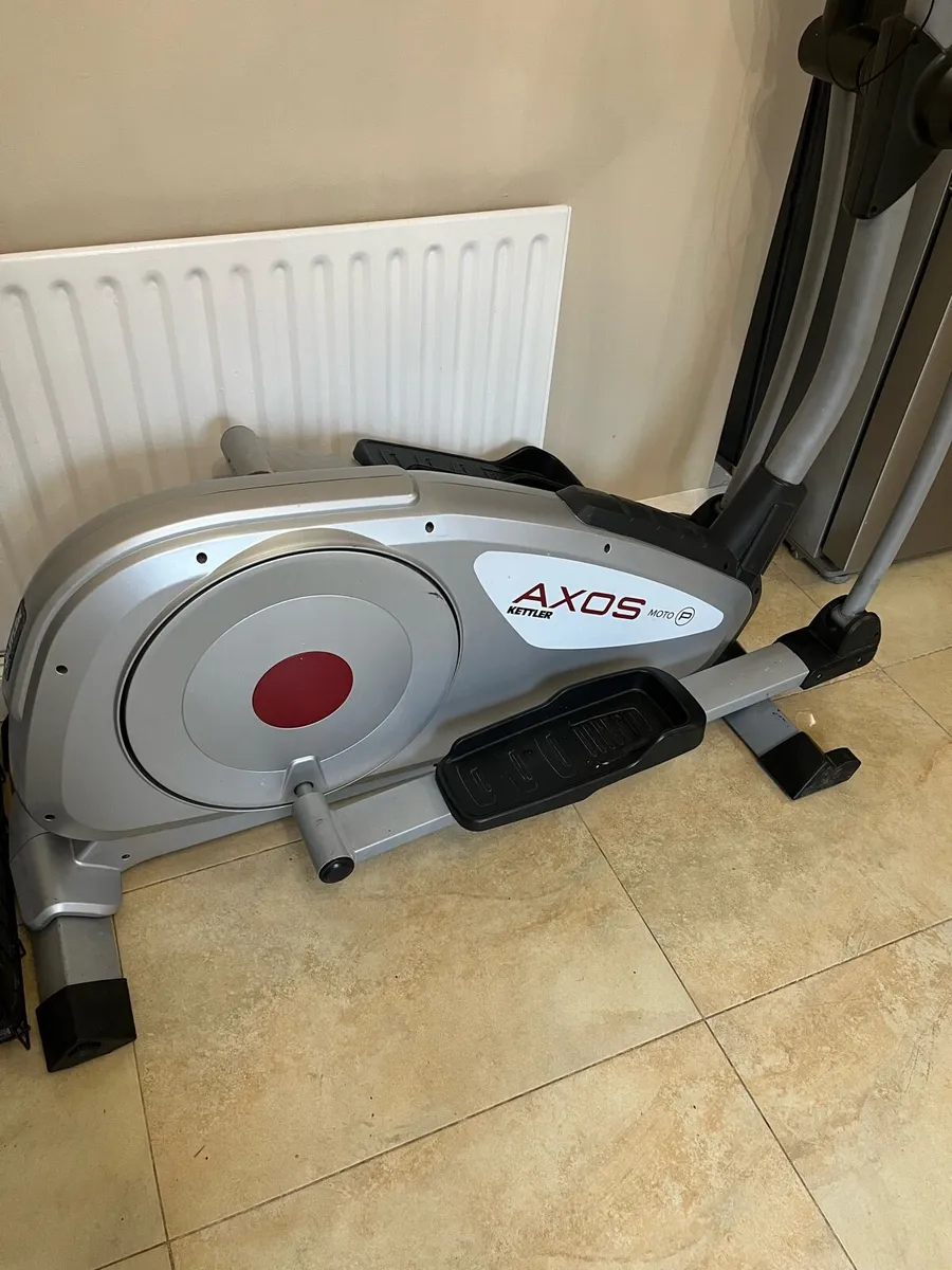 Cross trainer. High quality plug in model - Image 2