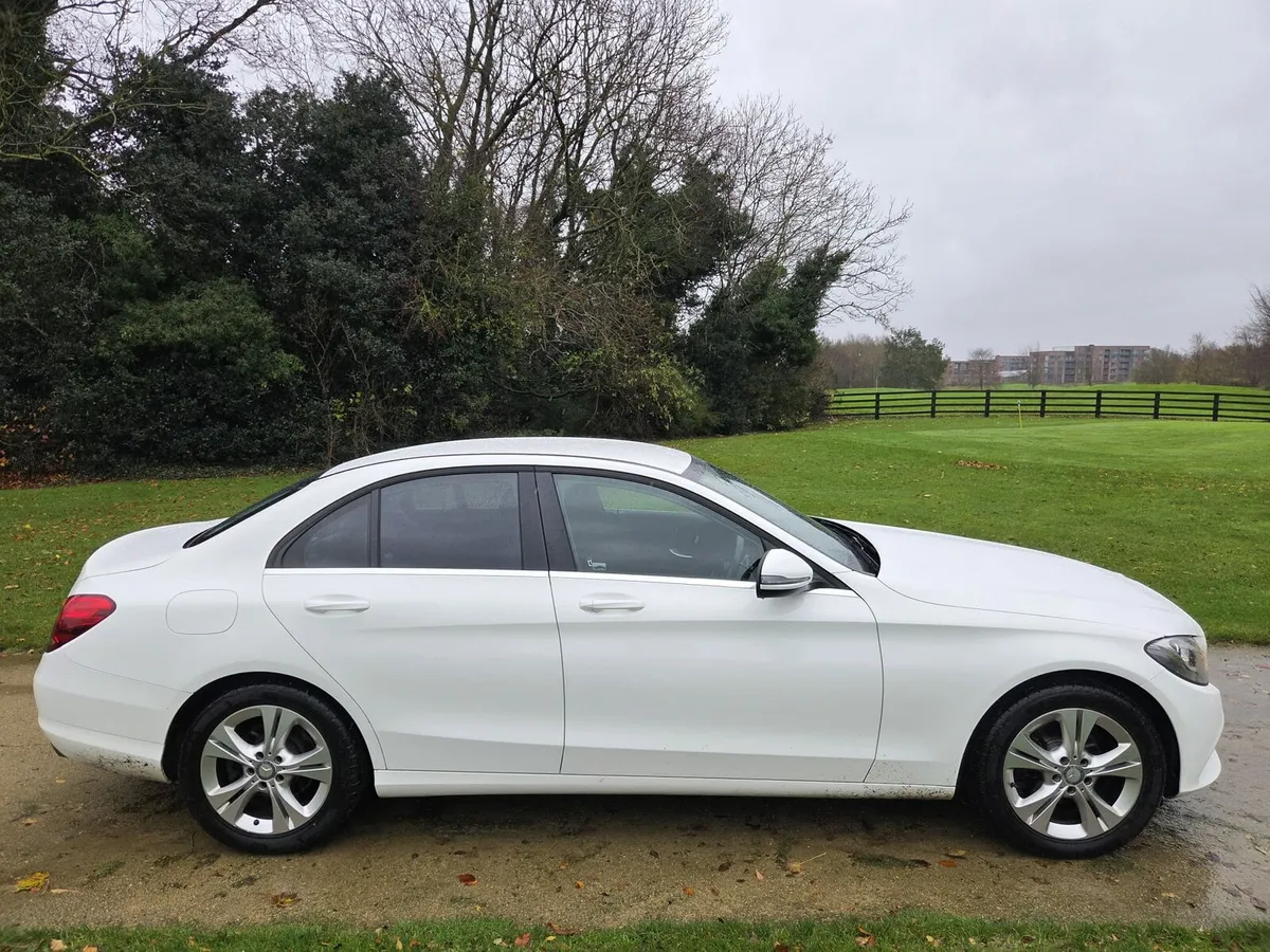 2016 MERCEDES-BENZ C200 - Image 2