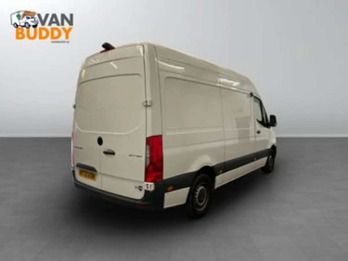 2022 Mercedes-Benz Sprinter 2.0 317CDI Progressive - Image 3