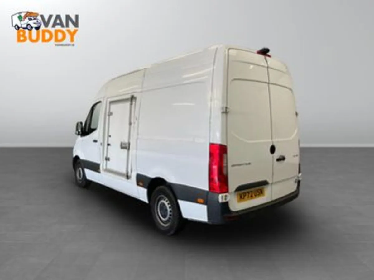 2022 Mercedes-Benz Sprinter 2.0 317CDI Progressive - Image 2
