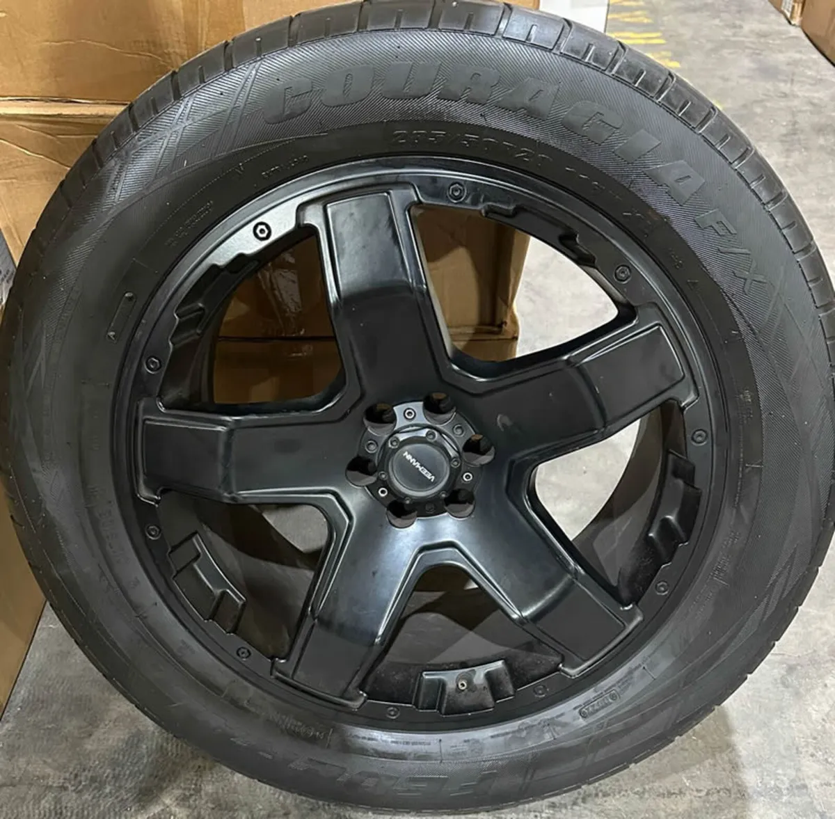 20" Veemann VX5 Wheels & Tyres For Nissan Navara - Image 2