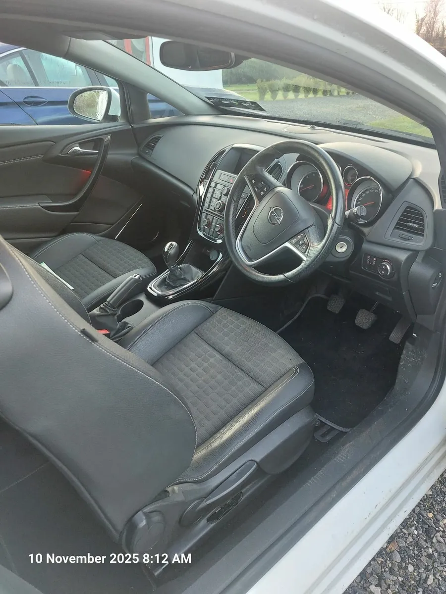 Opel Astra 2016 - Image 3