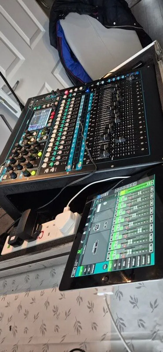 Allen&Heath QU 16 - Image 2