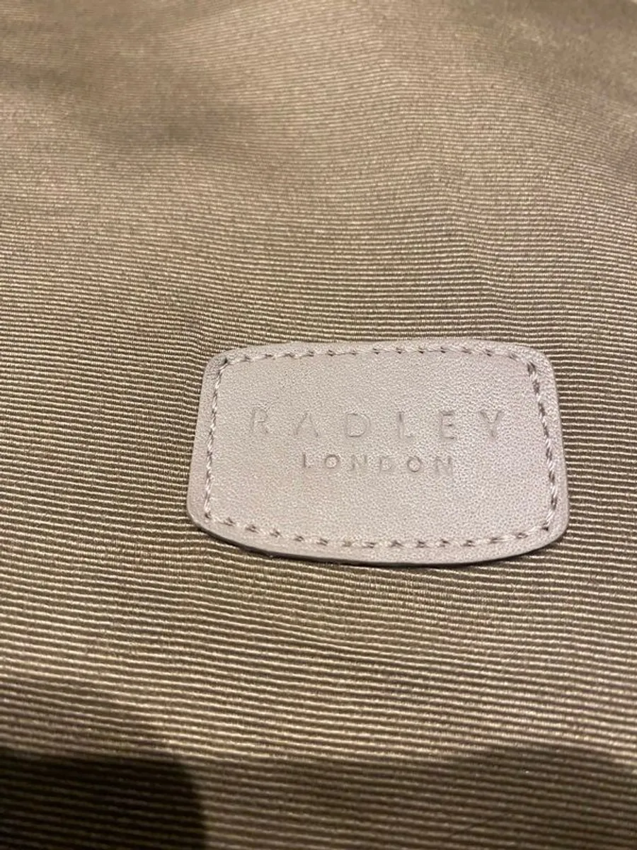 Womans Leather bag - Radley Genuine Leather - Image 3