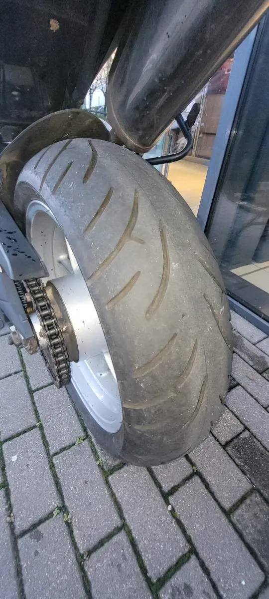 Triumph Tiger 1050cc - Image 2