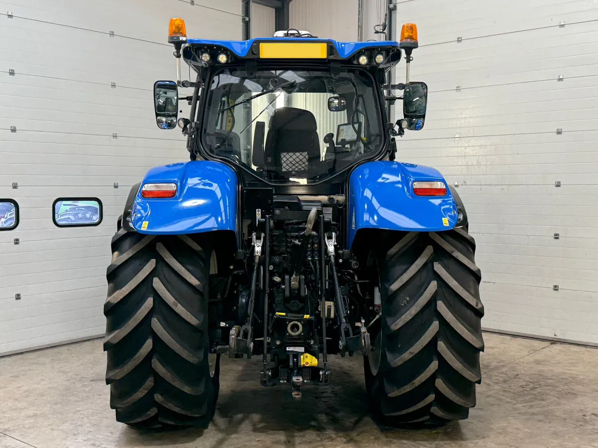NewHolland T7.225 AutoCommand***Top Condition!!** - Image 3