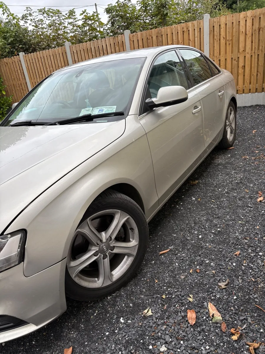 Audi A4 2014 - Image 4