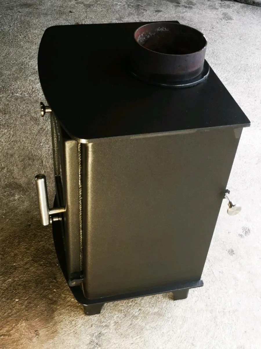 6KW Ború Stove - Image 2