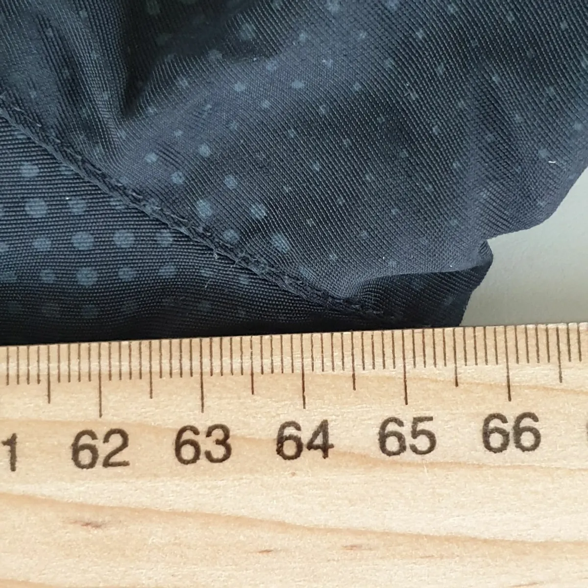 Nike black hooded raincoat size XL - Image 4