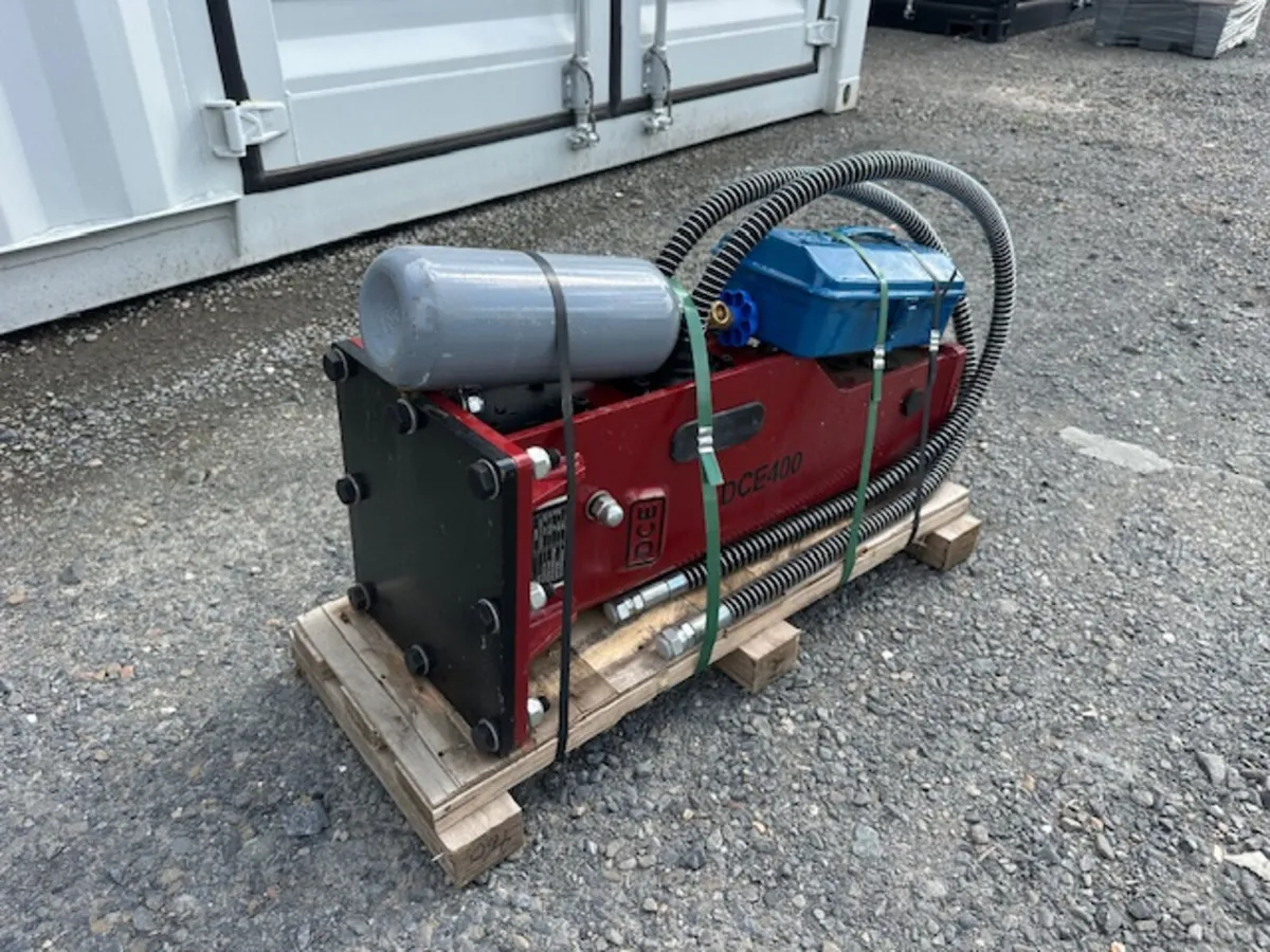 New 0.8Ton - 1.2Ton Rock Hammer **Online Auction** - Image 3