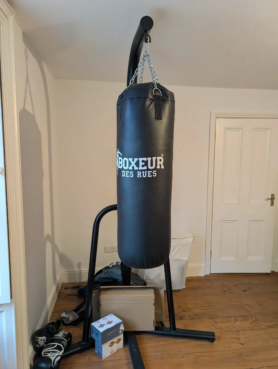 Punching bag set - Image 1