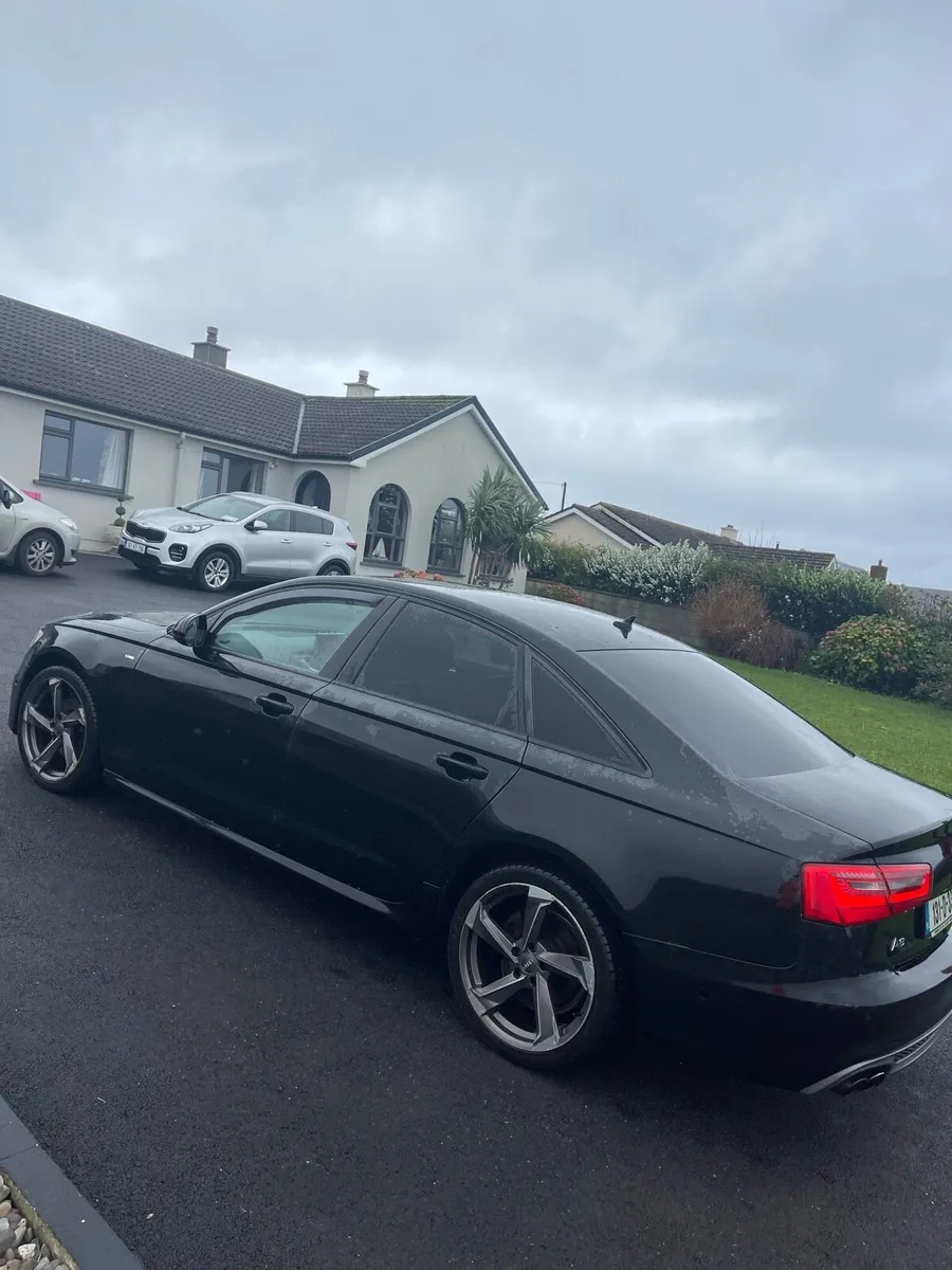 Audi A6 C7 S Line Black Edition - Image 2