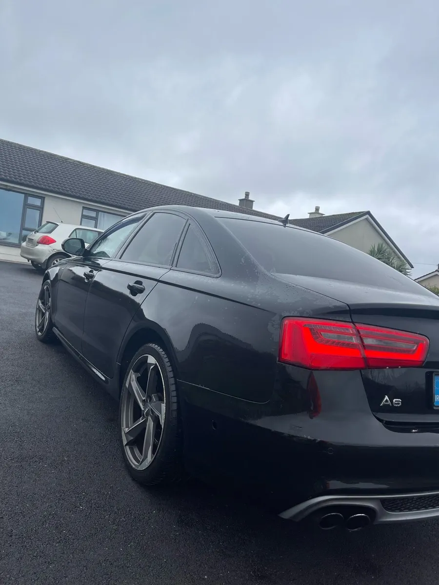 Audi A6 C7 S Line Black Edition - Image 3