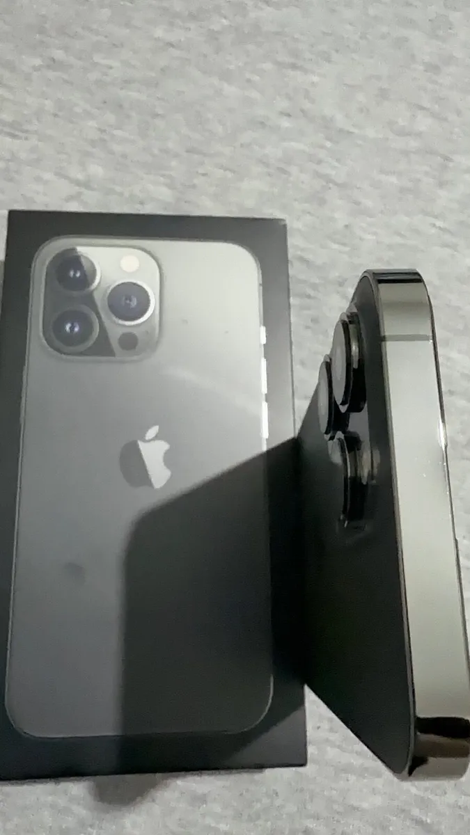 iPhone 13 Pro – 256GB – Great Condition – Unlocked - Image 3