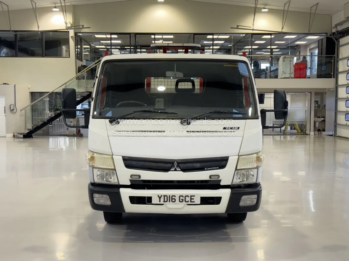 2016 FUSO CANTER 4X2 BEAVERTAIL - Image 2