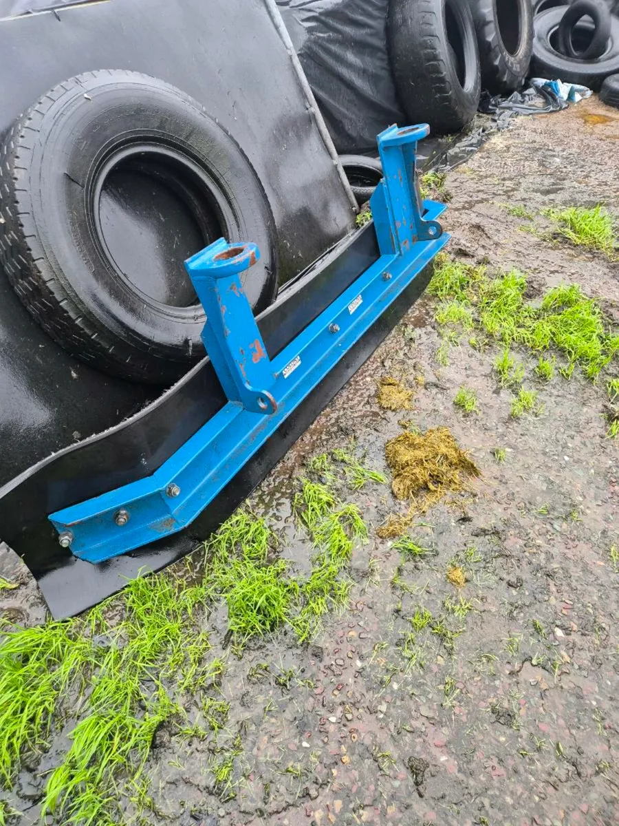 Yard scraper pin and cone - Image 2