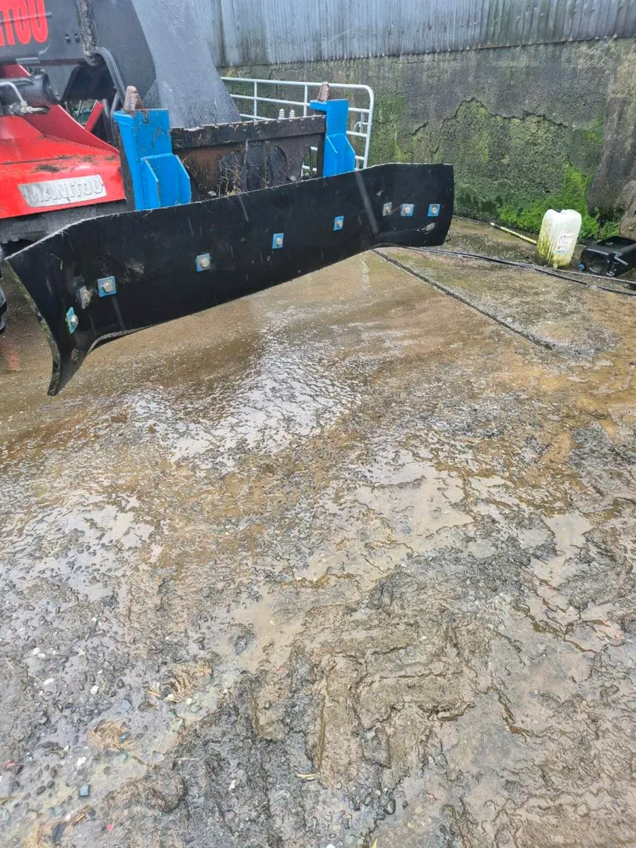 Yard scraper pin and cone - Image 4