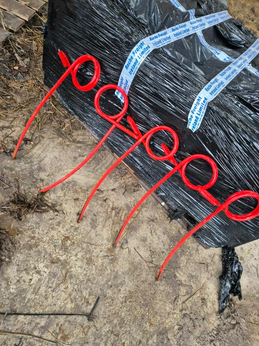 Tines brand new - Image 1